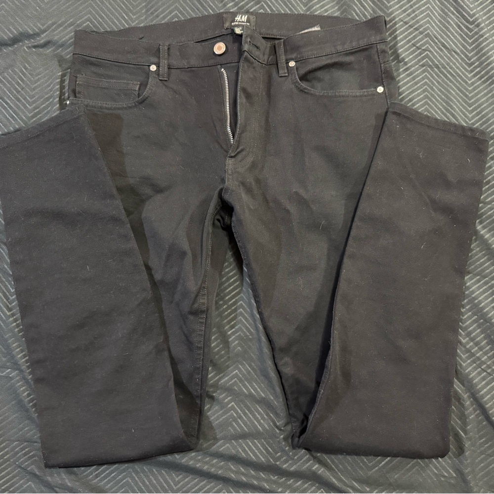 H&M Women’s Dark Charcoal Skinny Jeans